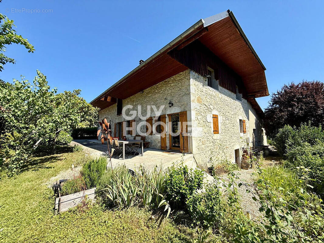 Maison à SAINT-OFFENGE-DESSOUS