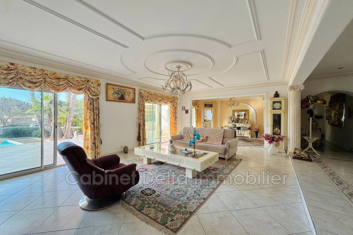 Maison à SANARY-SUR-MER