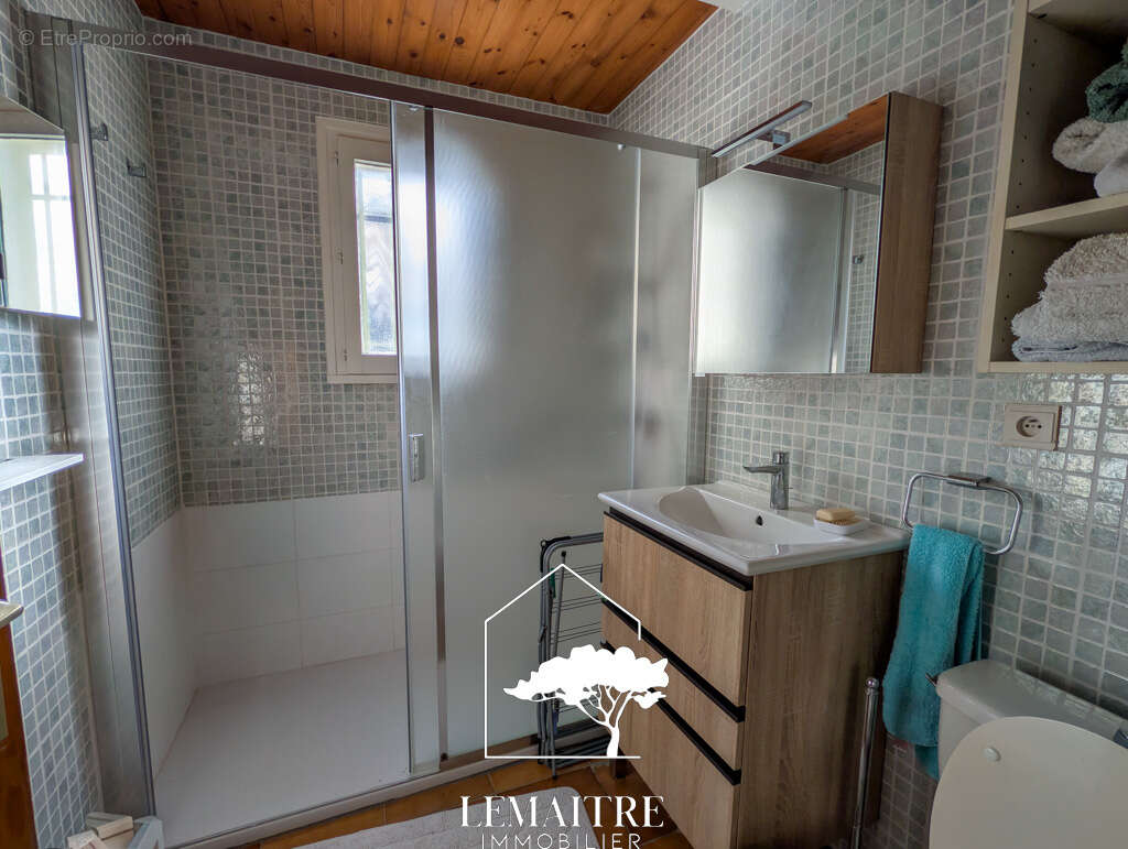 La Palmyre   Villa 212 m2 avec Piscine à 650 m de la Plage - photo 19