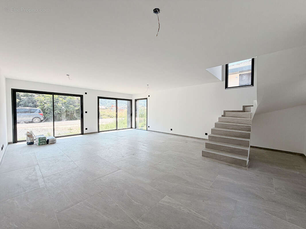 Maison Scionzier 121 m2 - photo 2