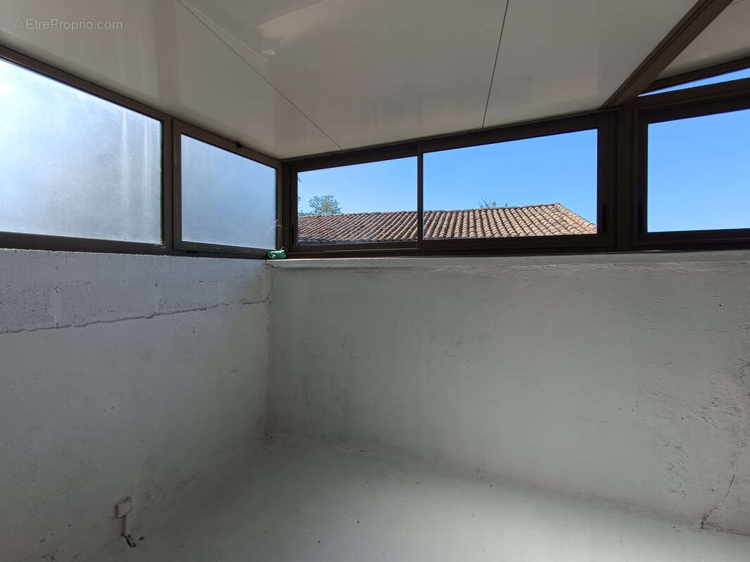 Maison de ville de 117 m2 avec patio - photo 13