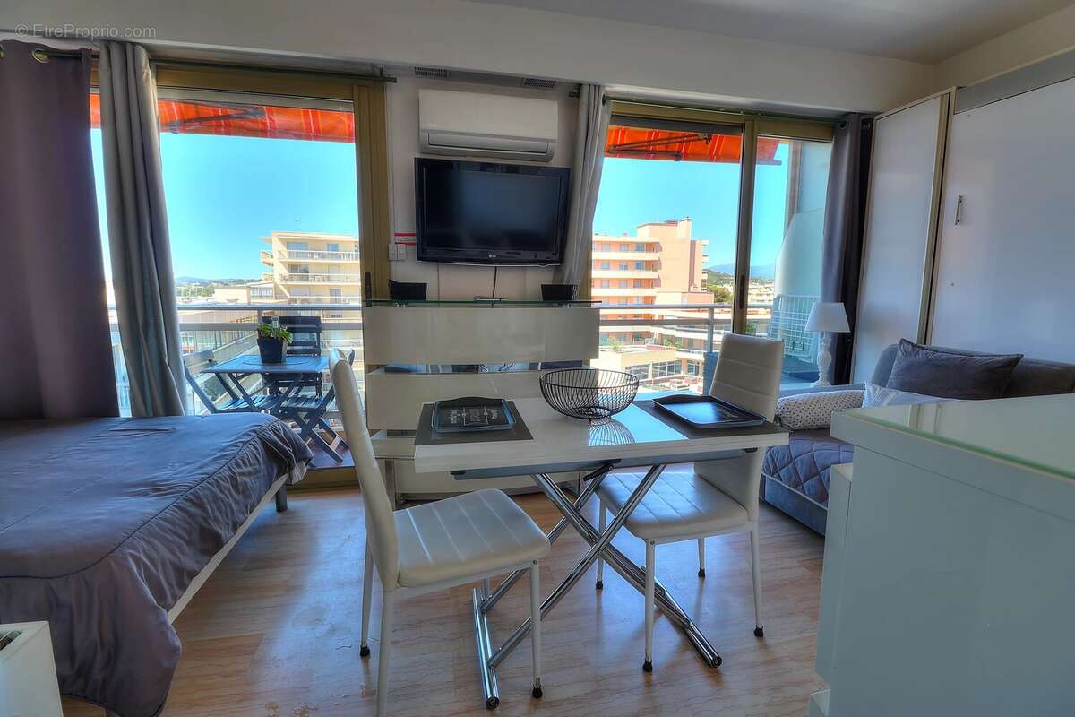 Appartement à CAGNES-SUR-MER