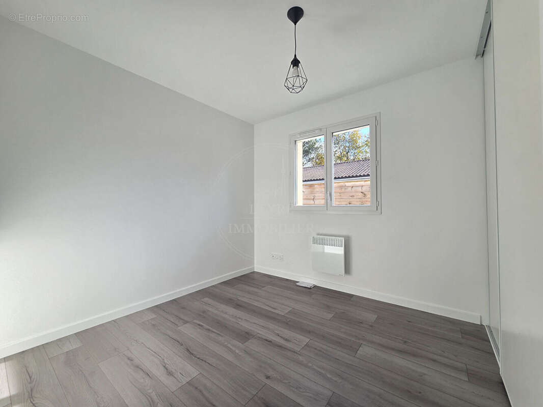 Maison à BELIN-BELIET