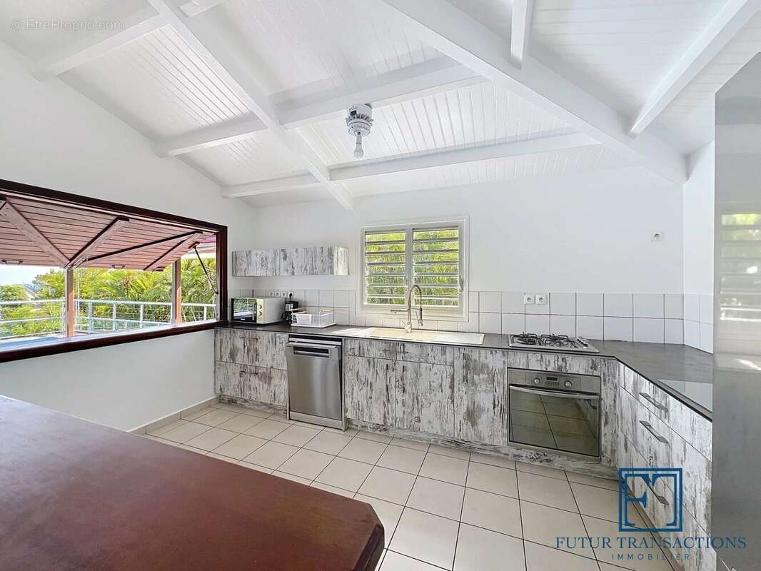 Maison à SAINTE-ANNE