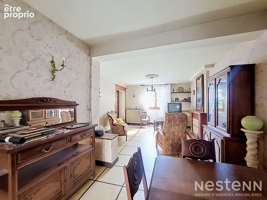 A Vendre Maison de ville en pierre de 176 m² avec terrasse et garage au coeur de Valence sur Baïse - photo 3