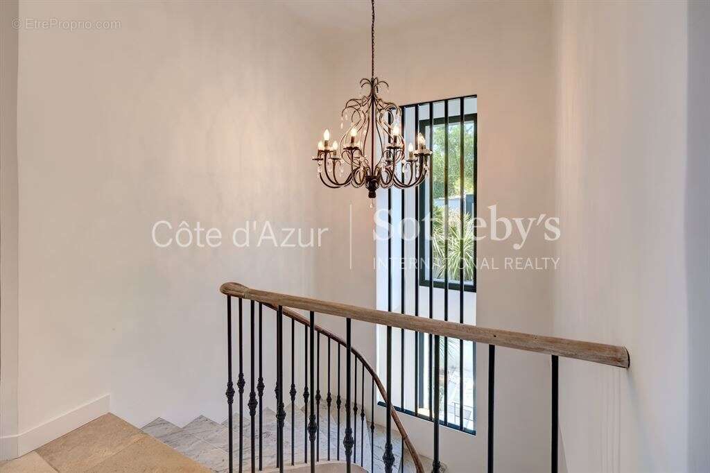 Maison à CANNES