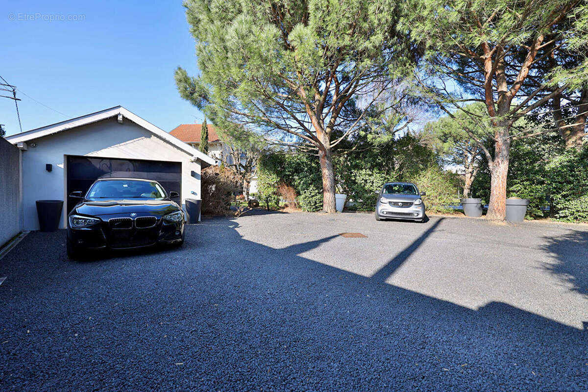 Maison à CALUIRE-ET-CUIRE