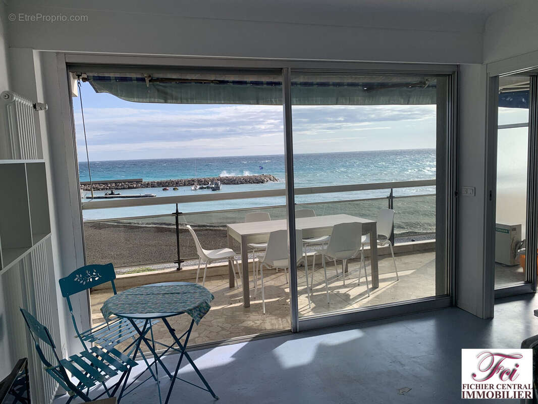 Appartement à ROQUEBRUNE-CAP-MARTIN