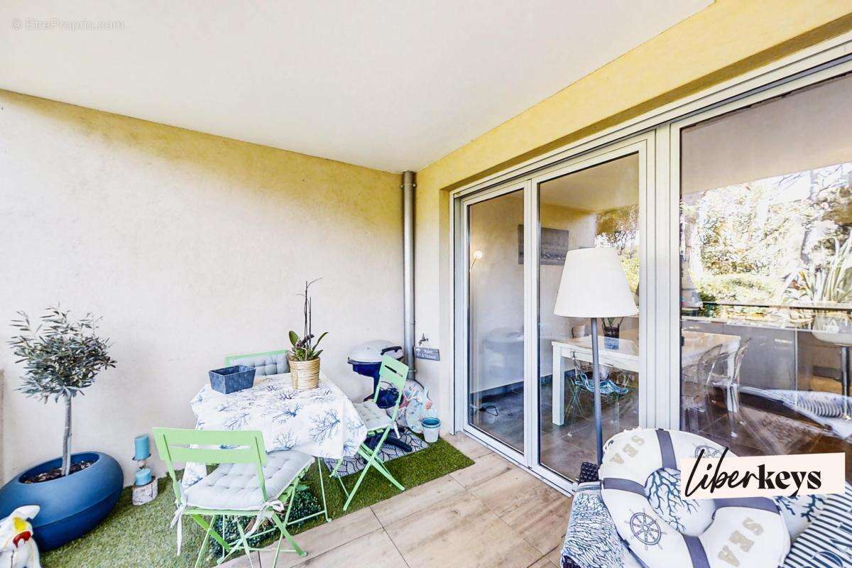 Appartement à SAINT-RAPHAEL