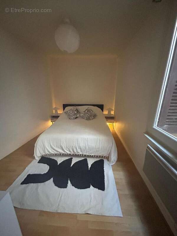   - Appartement à LYON-1E