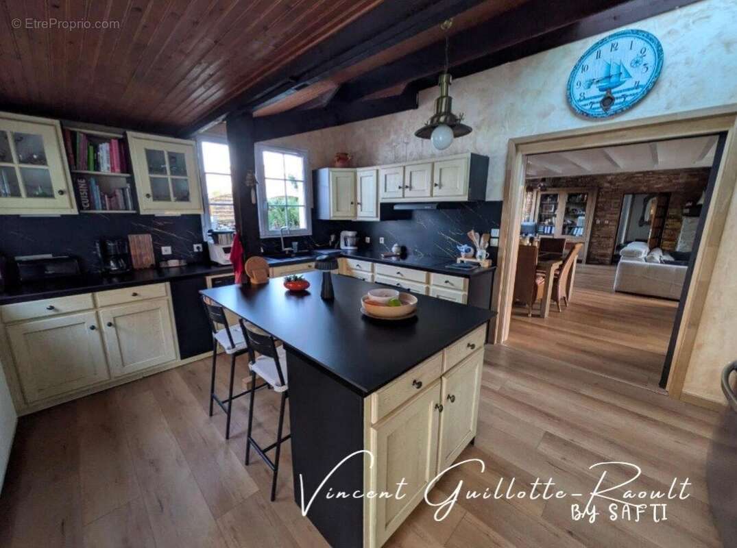 Photo 4 - Maison à ROUANS