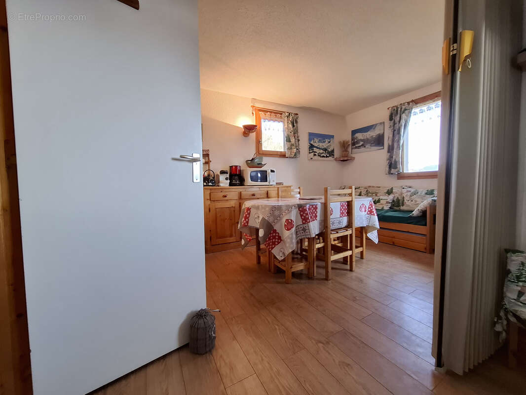 Appartement à LA LECHERE