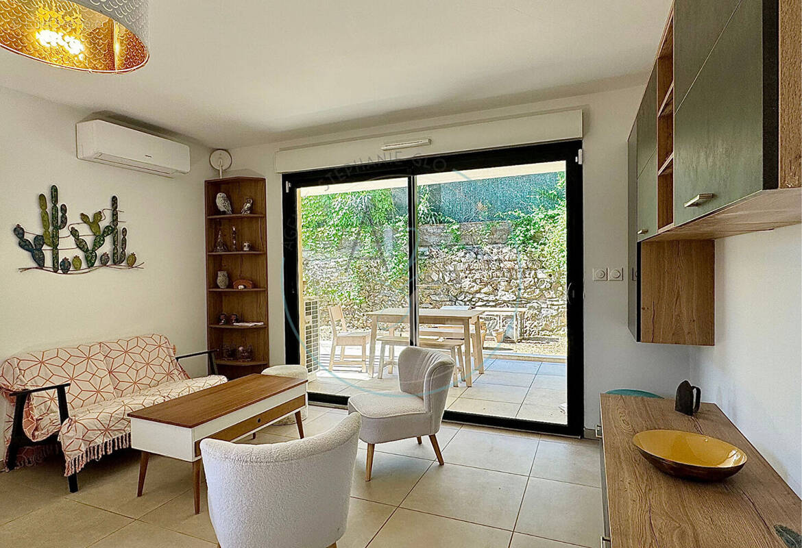 Appartement à COGOLIN