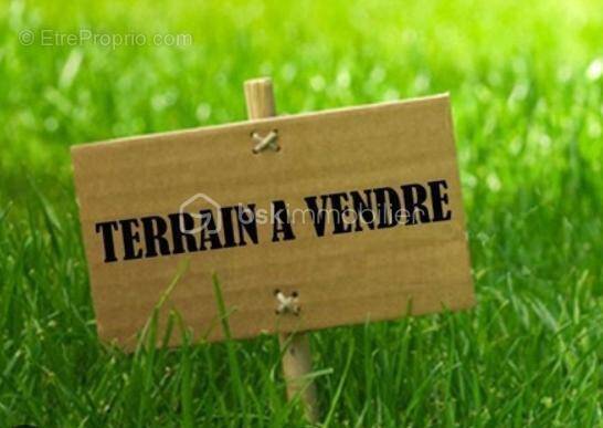 Terrain à BEAUSOLEIL