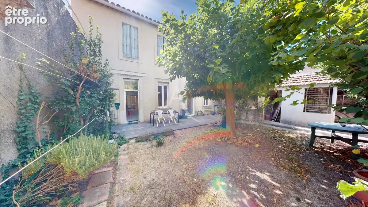 Carcassonne, une maison de ville de caractère avec jardin, aux portes du centre-ville - photo 6