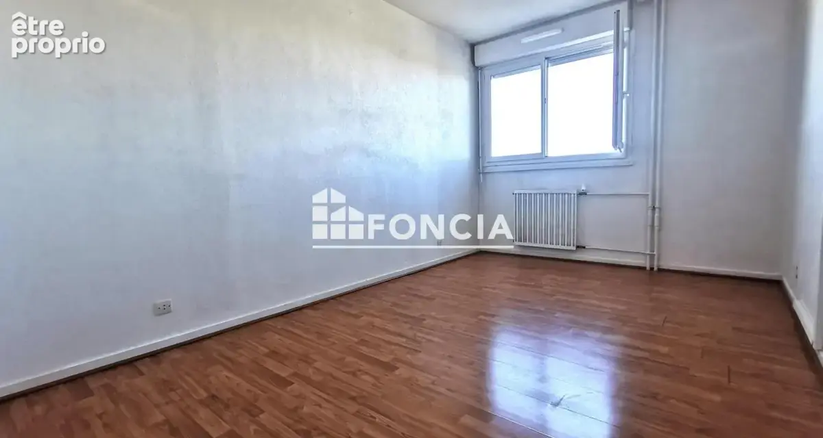 Appartement T3 2 chambres avec cave et garage - photo 3