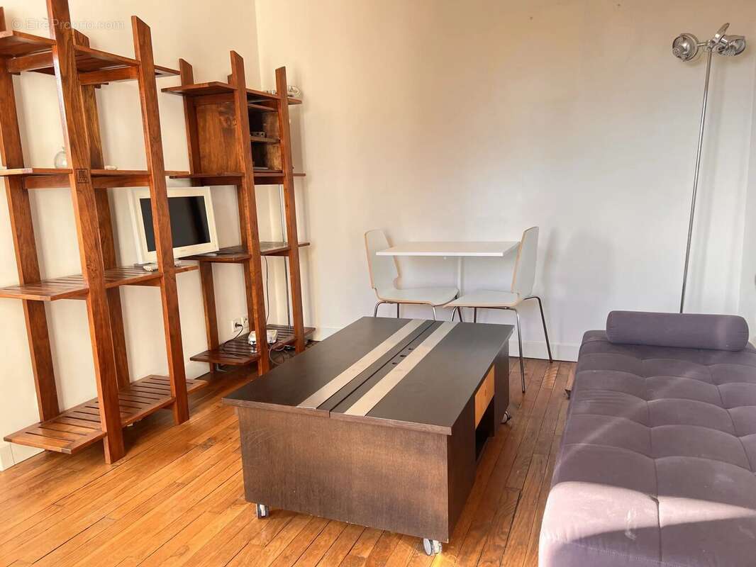 Appartement à PARIS-19E