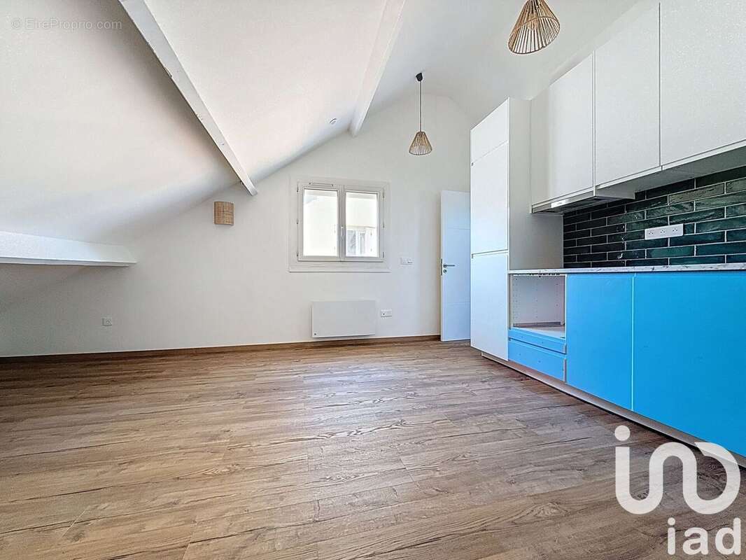 Photo 2 - Appartement à JUVISY-SUR-ORGE