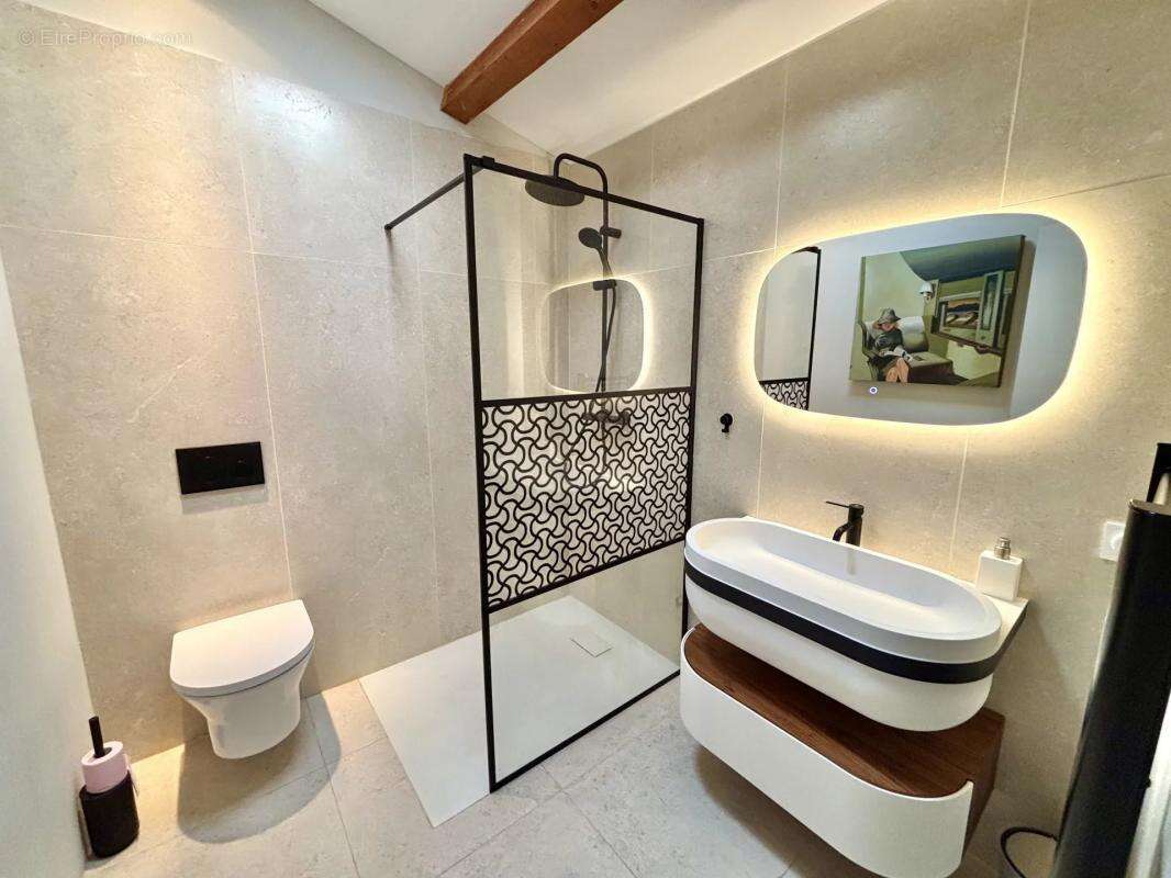 Appartement à VALBONNE