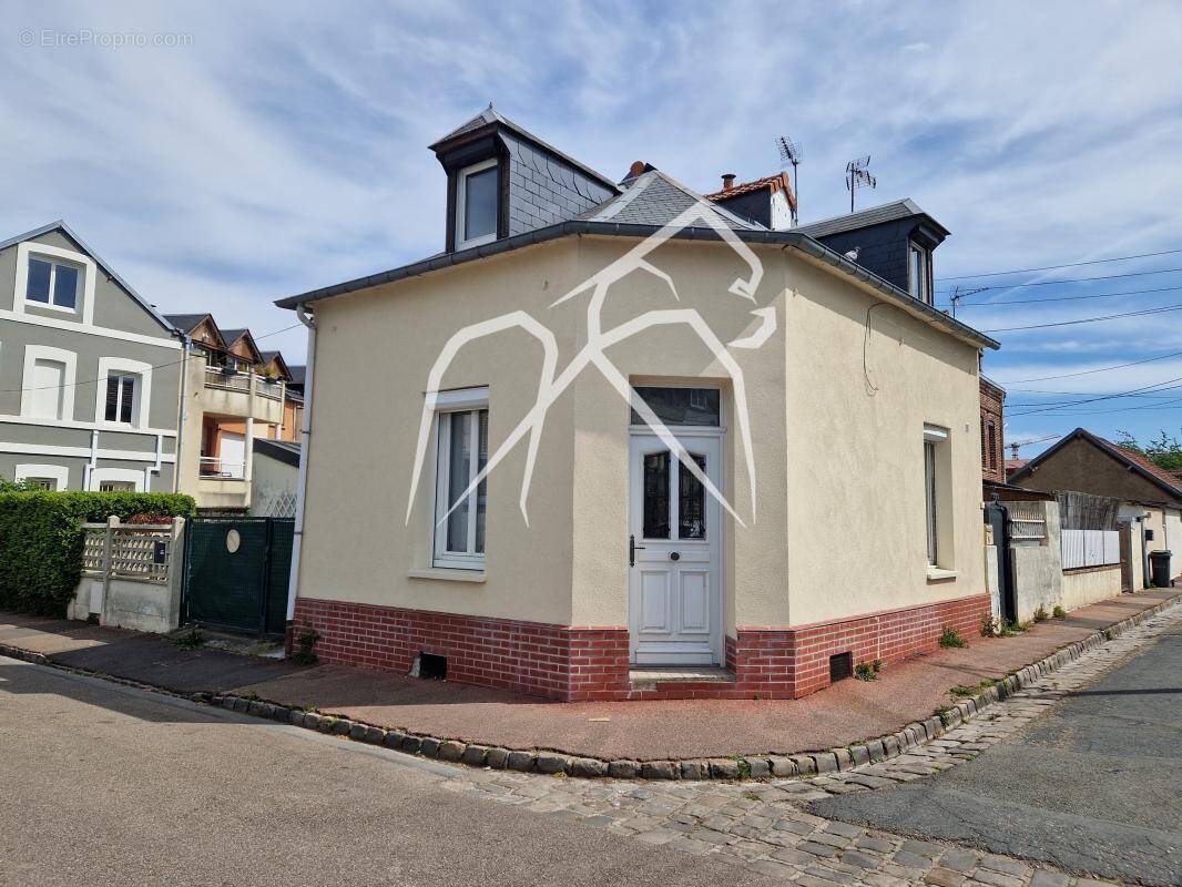 Maison à LE PETIT-QUEVILLY