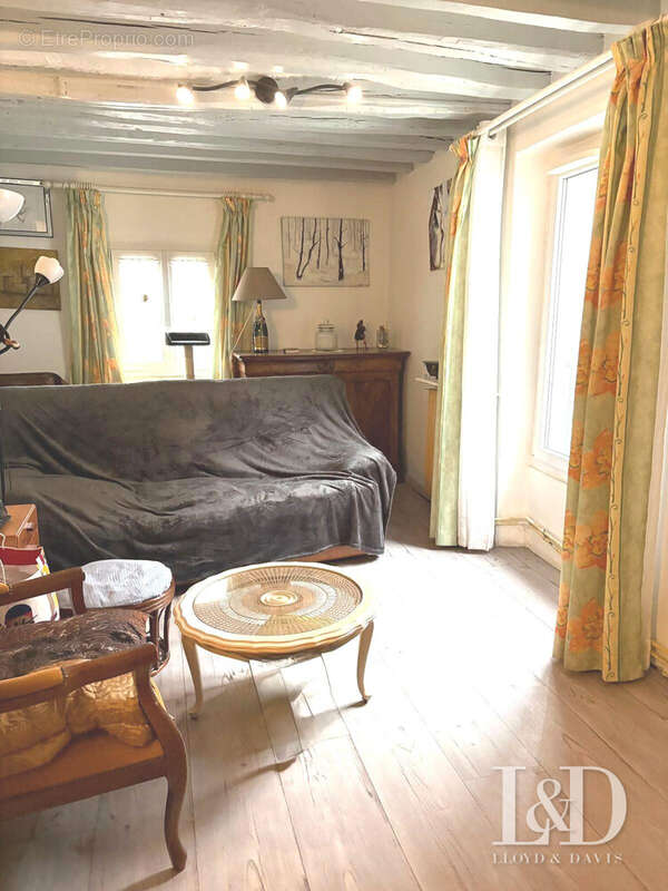 Maison à SAULX-LES-CHARTREUX