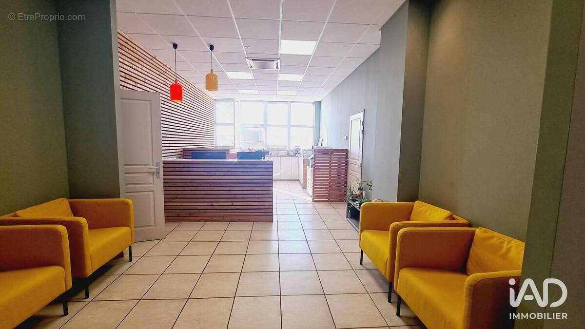 Photo 1 - Commerce à CARPENTRAS