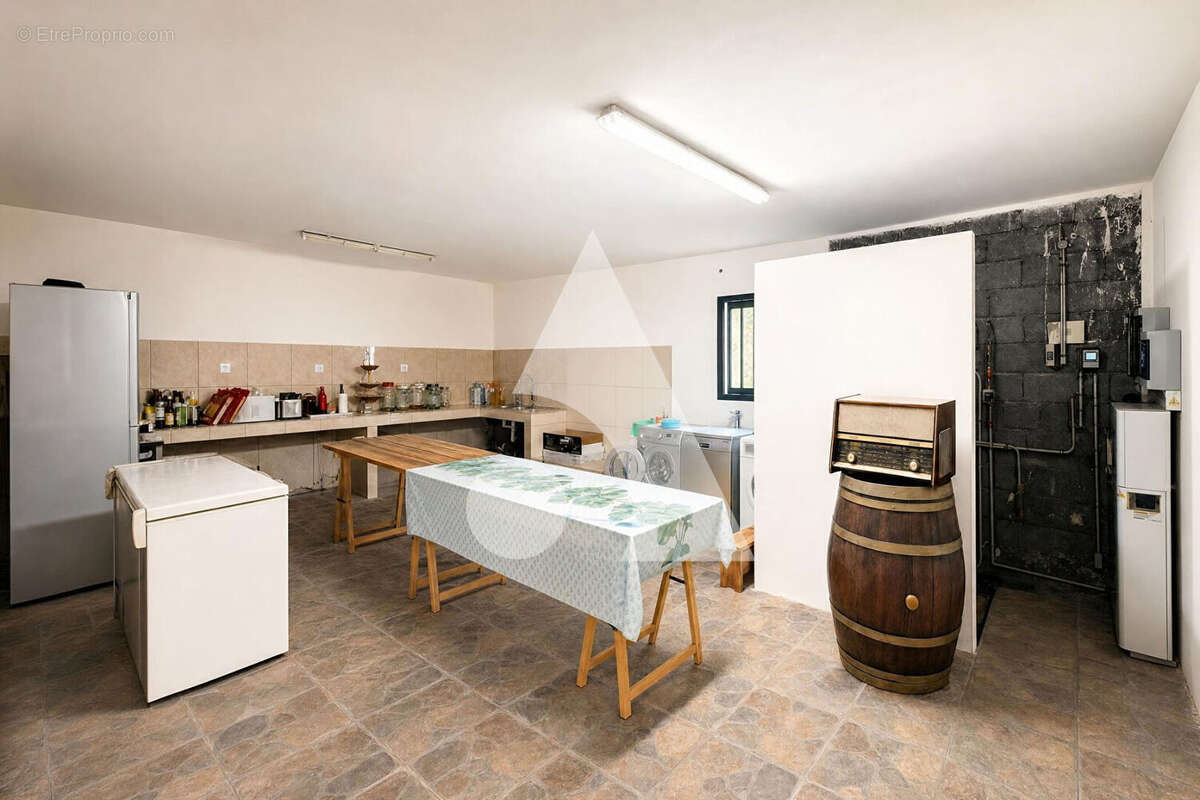 Villa d'exception avec pisicine - photo 8