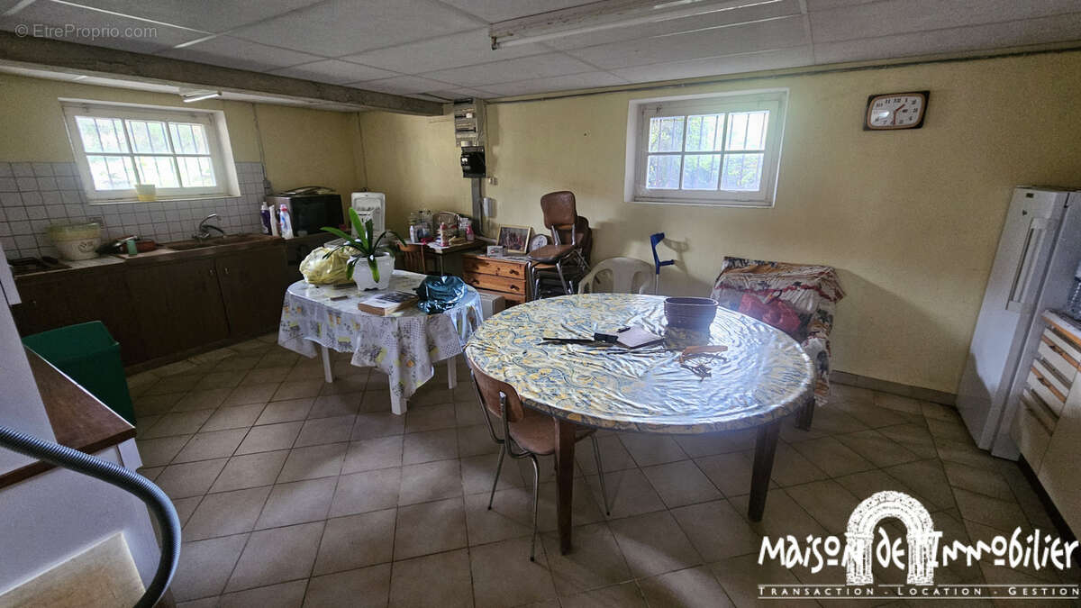 Maison à SAINT-FORT-SUR-LE-NE