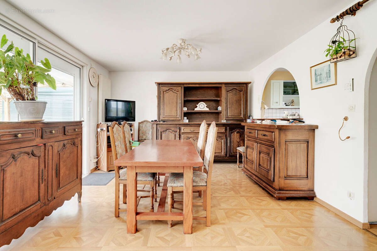 Maison à BAINVILLE-SUR-MADON