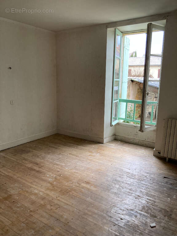 Appartement à EXCIDEUIL