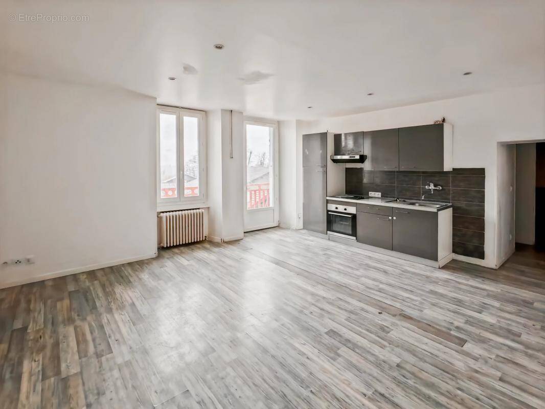 Appartement à VOUGY