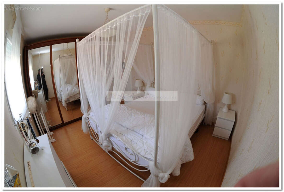 Maison à SAINTE-SEVERE