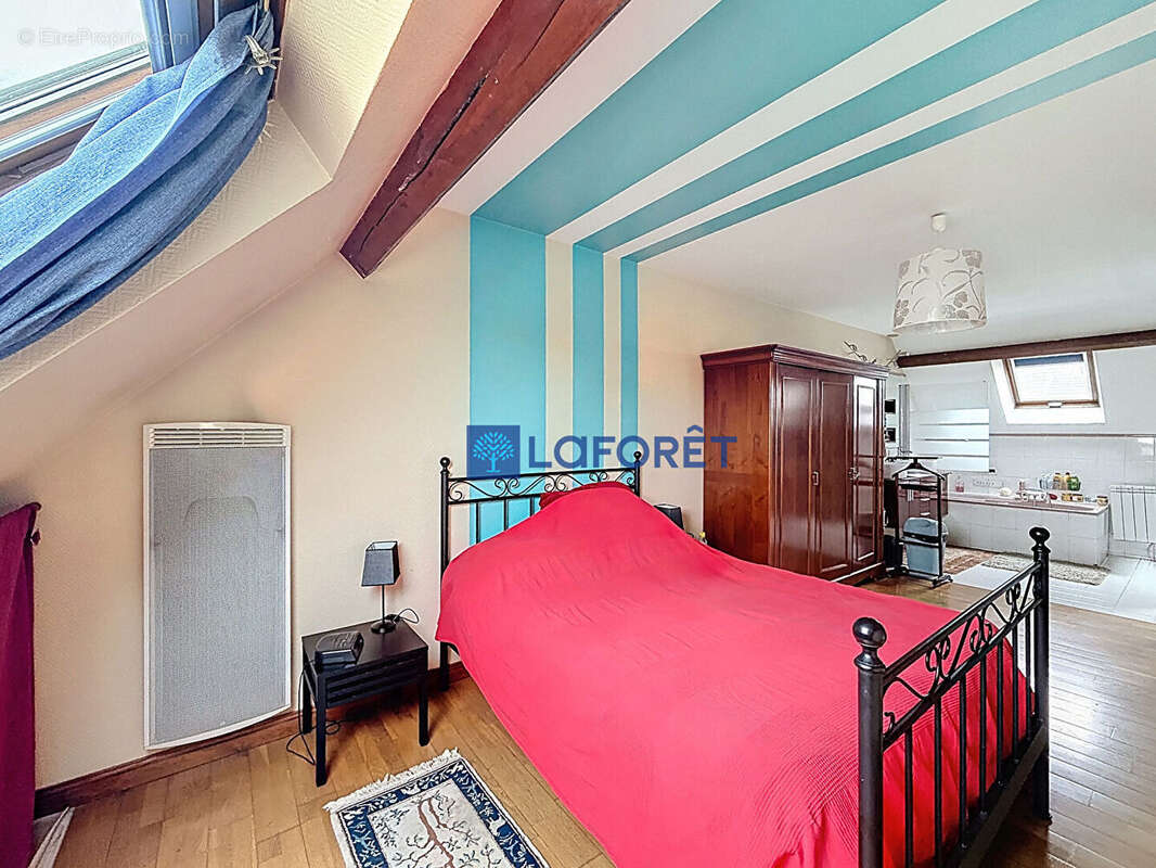 Maison à SAVIGNY-SUR-ORGE