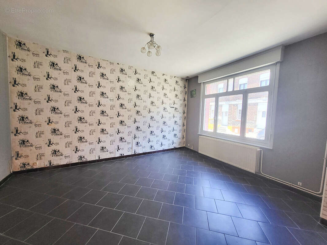 Maison à BEAUVOIS-EN-CAMBRESIS