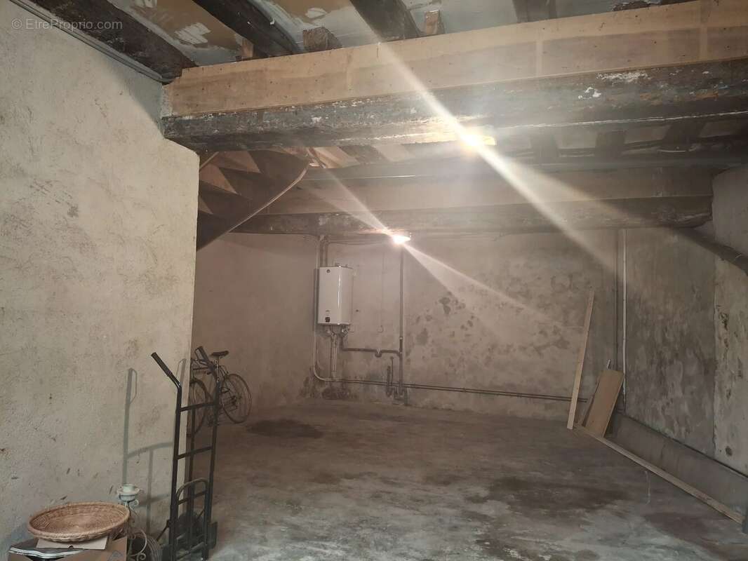 Maison à AVAILLES-LIMOUZINE