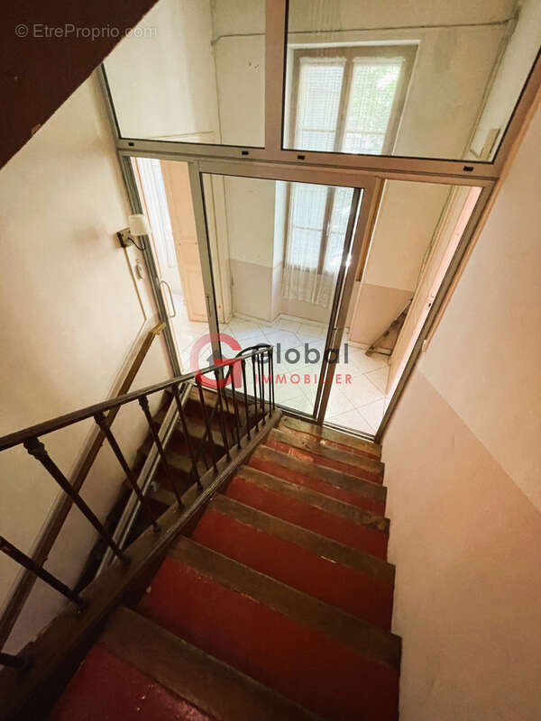 Maison de Maître 10 pièces avec jardin et cave. - photo 9