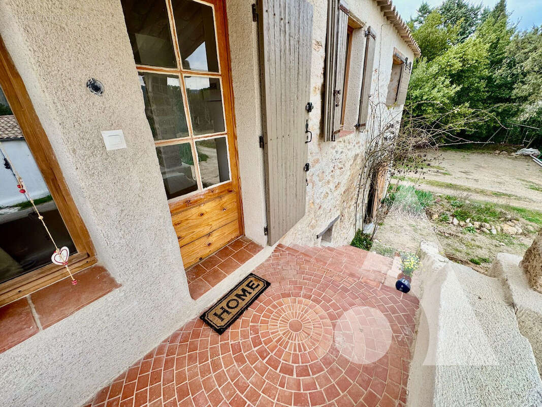 Maison à VILLECROZE