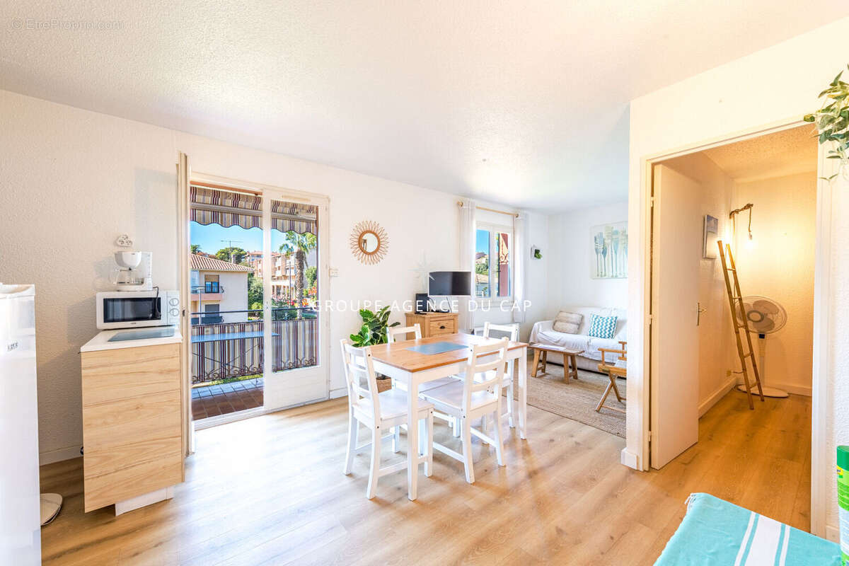 Appartement à FREJUS