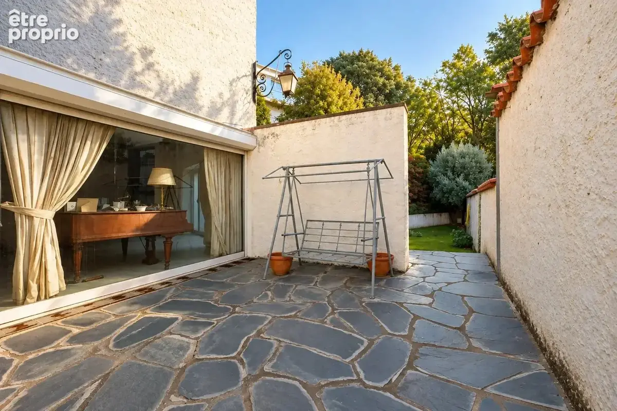 Villa d’architecte des années 70 – 310 m² habitables – architecture remarquable - photo 15