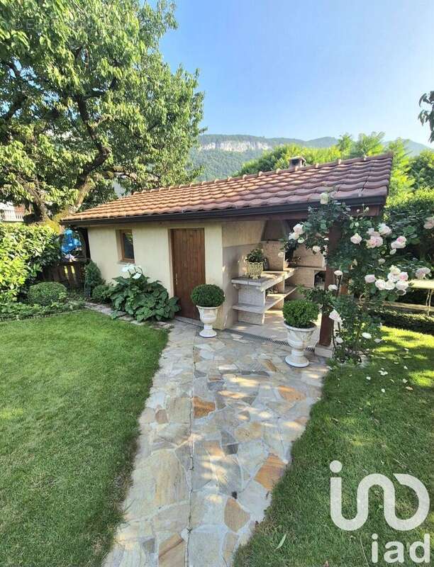 Photo 6 - Maison à ETREMBIERES