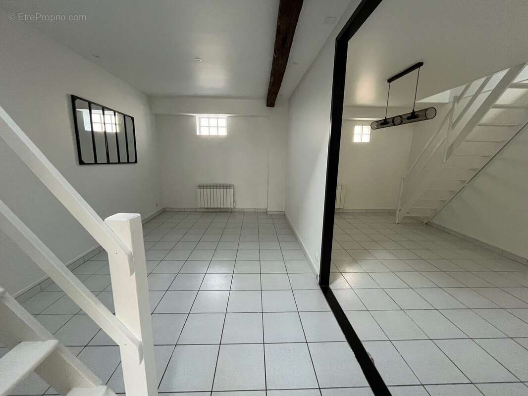 Maison à GAILLON-SUR-MONTCIENT