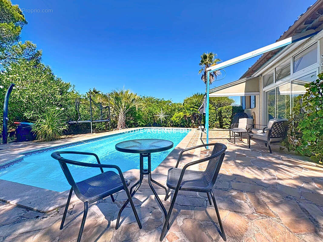 Maison à SAINT-RAPHAEL