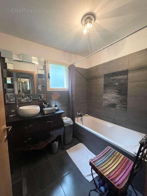 Appartement à VILLE-DI-PIETRABUGNO