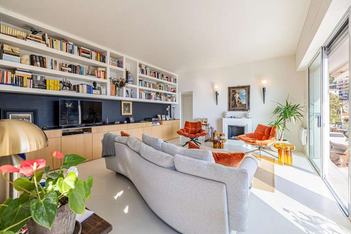 Appartement à VILLEFRANCHE-SUR-MER