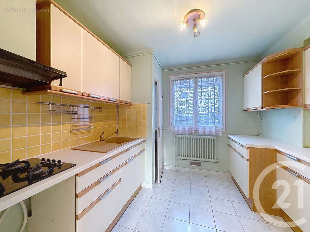 Appartement à CHAMPIGNY-SUR-MARNE