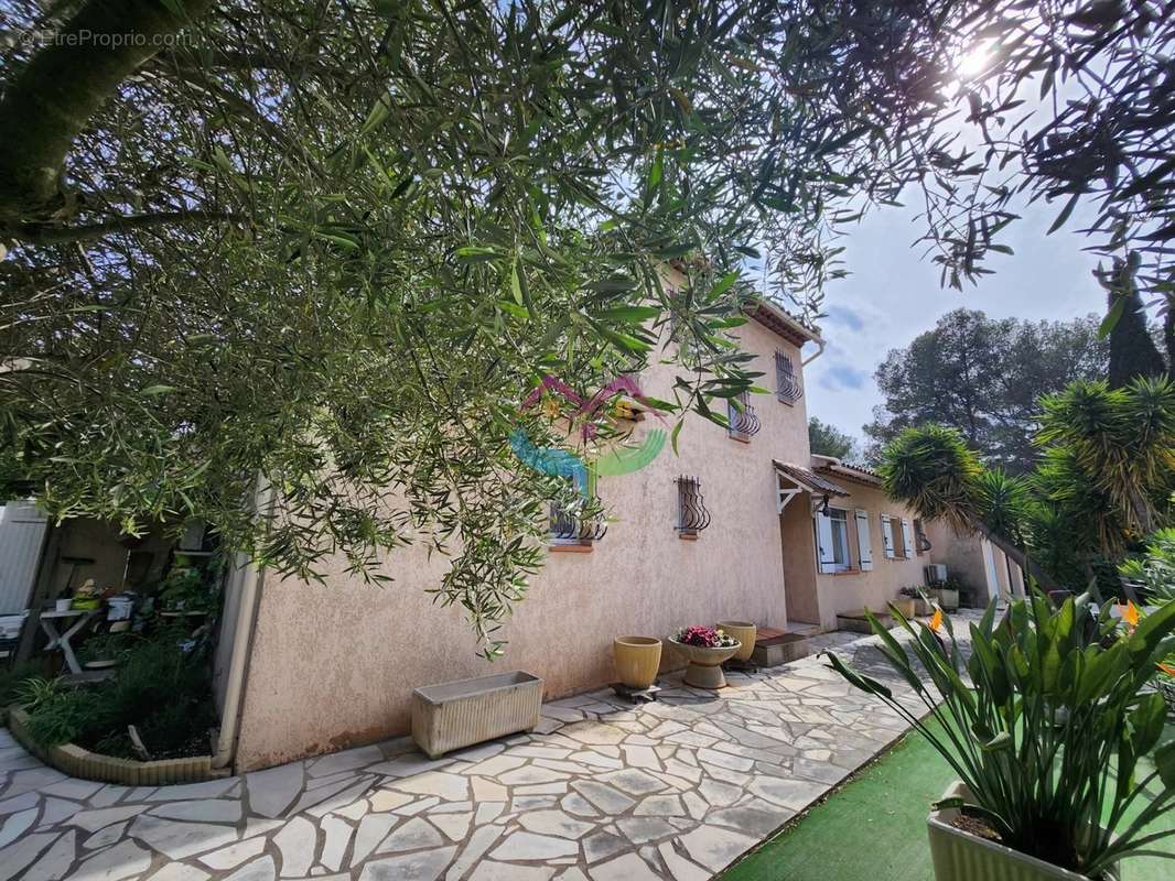 Maison à SAINT-RAPHAEL