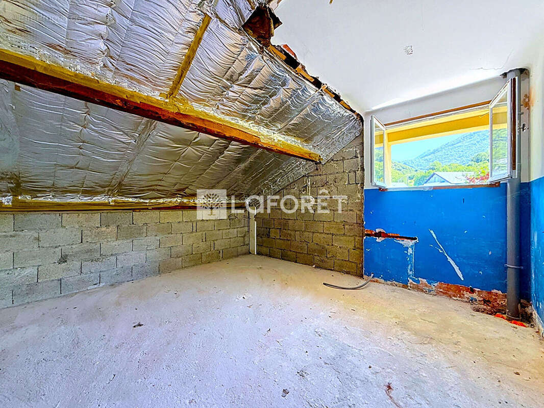 Appartement à SAINT-JEOIRE-PRIEURE