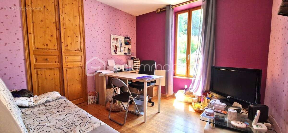 Commerce à ALLEVARD