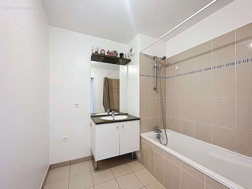 Appartement à CHATILLON