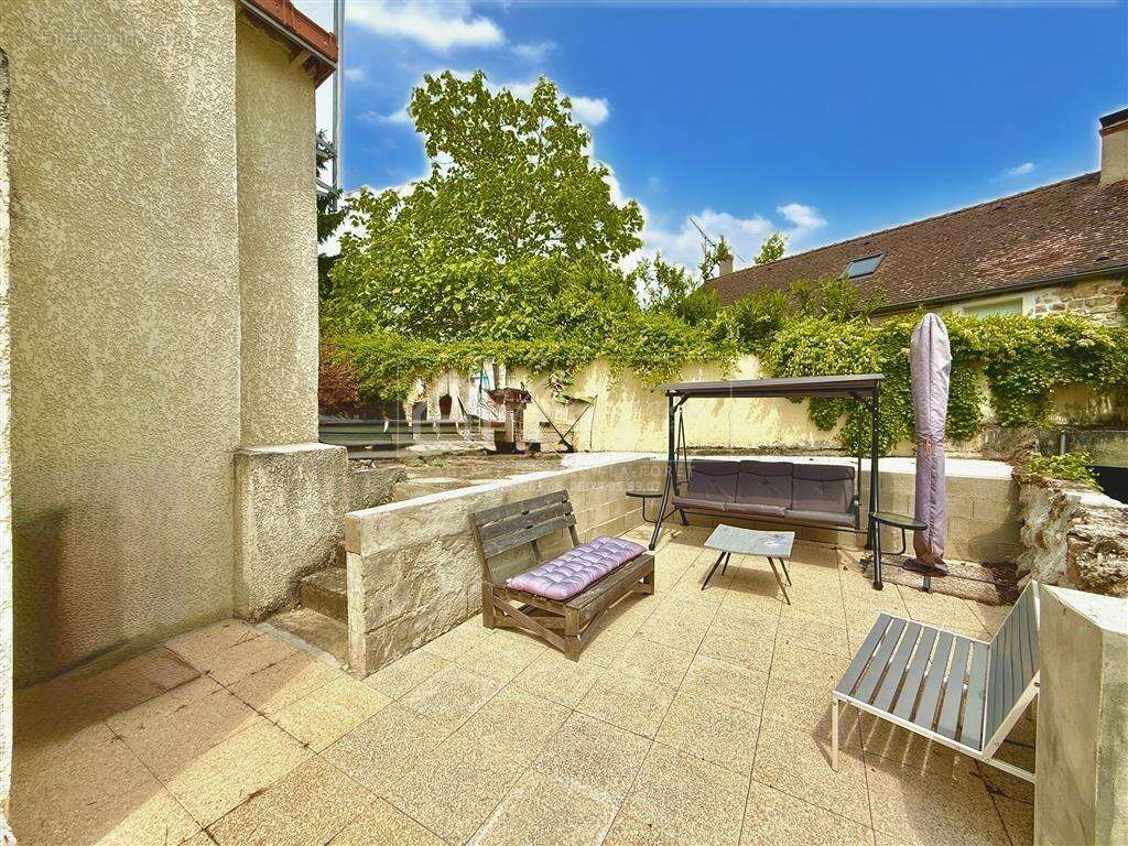 Maison à MILLY-LA-FORET